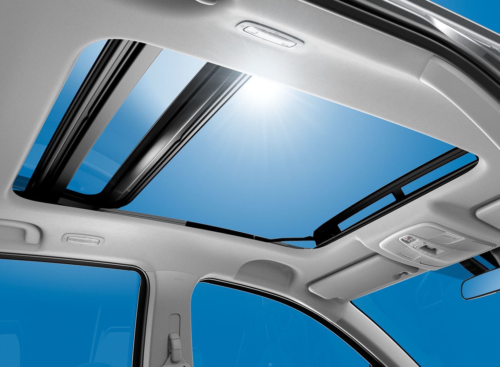 Suzuki_panoramski-krov_1760436874992